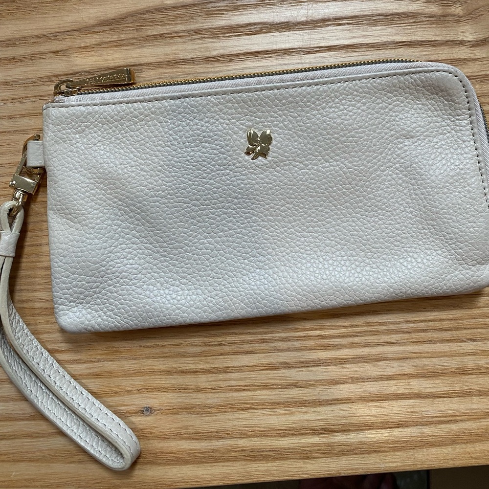 ❤️FINAL REDUCTION — ORA DELPHINE WRISTLET